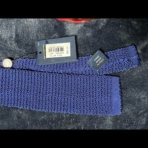 Square tie. New with tags.